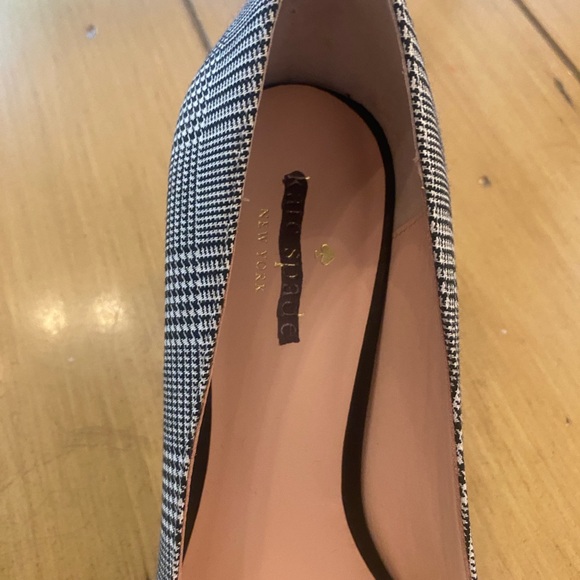 Kate Spade Women’s Carine Houndstooth Pumps Black White New Size 8.5 de-labeled - Picture 8 of 13